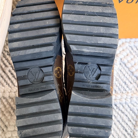 Louis Vuitton Black and Brown Monogram Lace-Up Boots - Picture 2 of 7